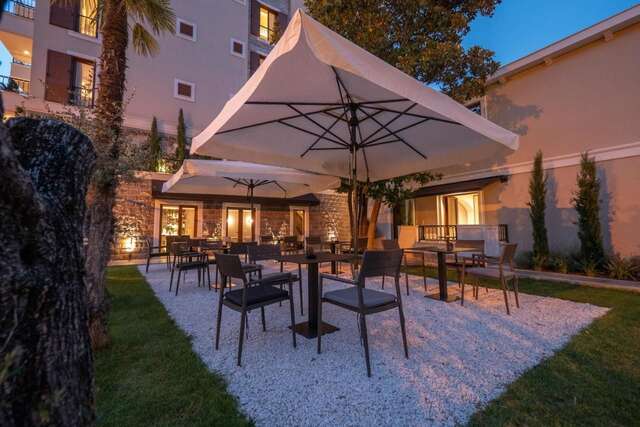 Гостевой дом Hotel Vela Будва-4